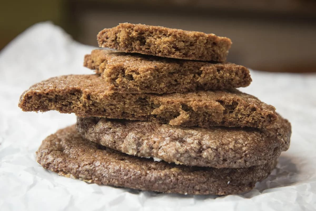 Ginger Molasses Cookie